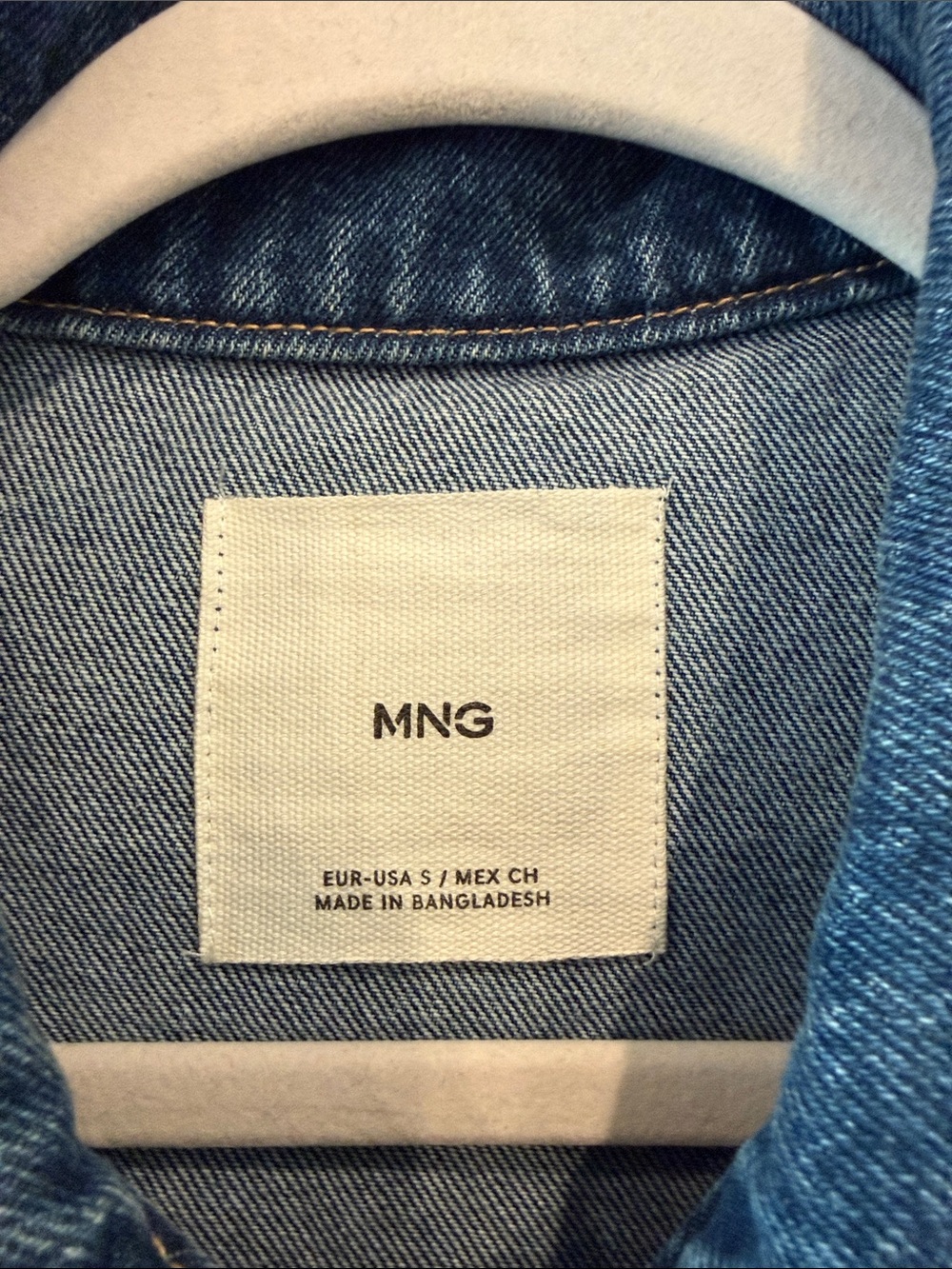 Mango 100% Cotton Denim Jacket with Belt — Size S — NWOT - Picture 2 of 3